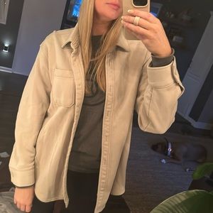 Gap button up jacket in cream